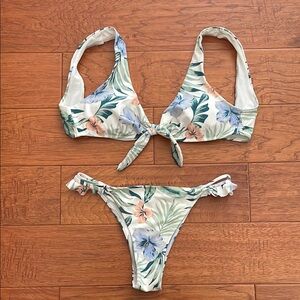 Hollister Floral Bikini Set sz small